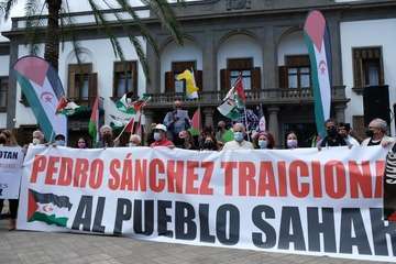 Telde secunda en la capital la concentración por la autodeterminación del pueblo saharaui/TA, Acfi Press y José Manuel García.